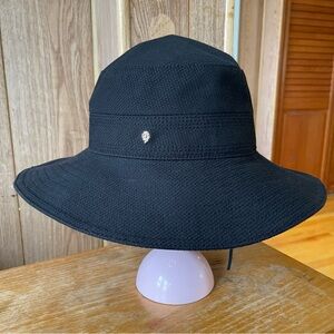 Helen Kaminski Verina Bucket Hat